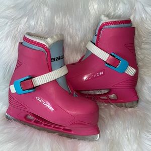 Bauer girls ice skates - size 8/9